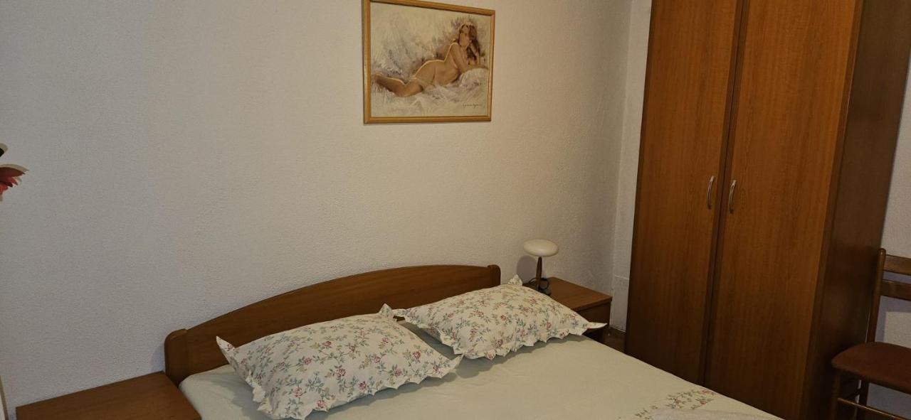 Apartmani Sonja Makarska Exterior photo