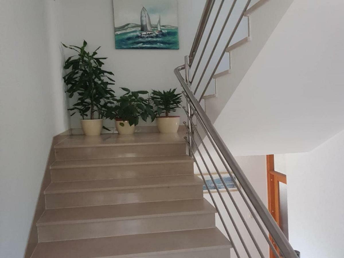 Apartmani Sonja Makarska Exterior photo