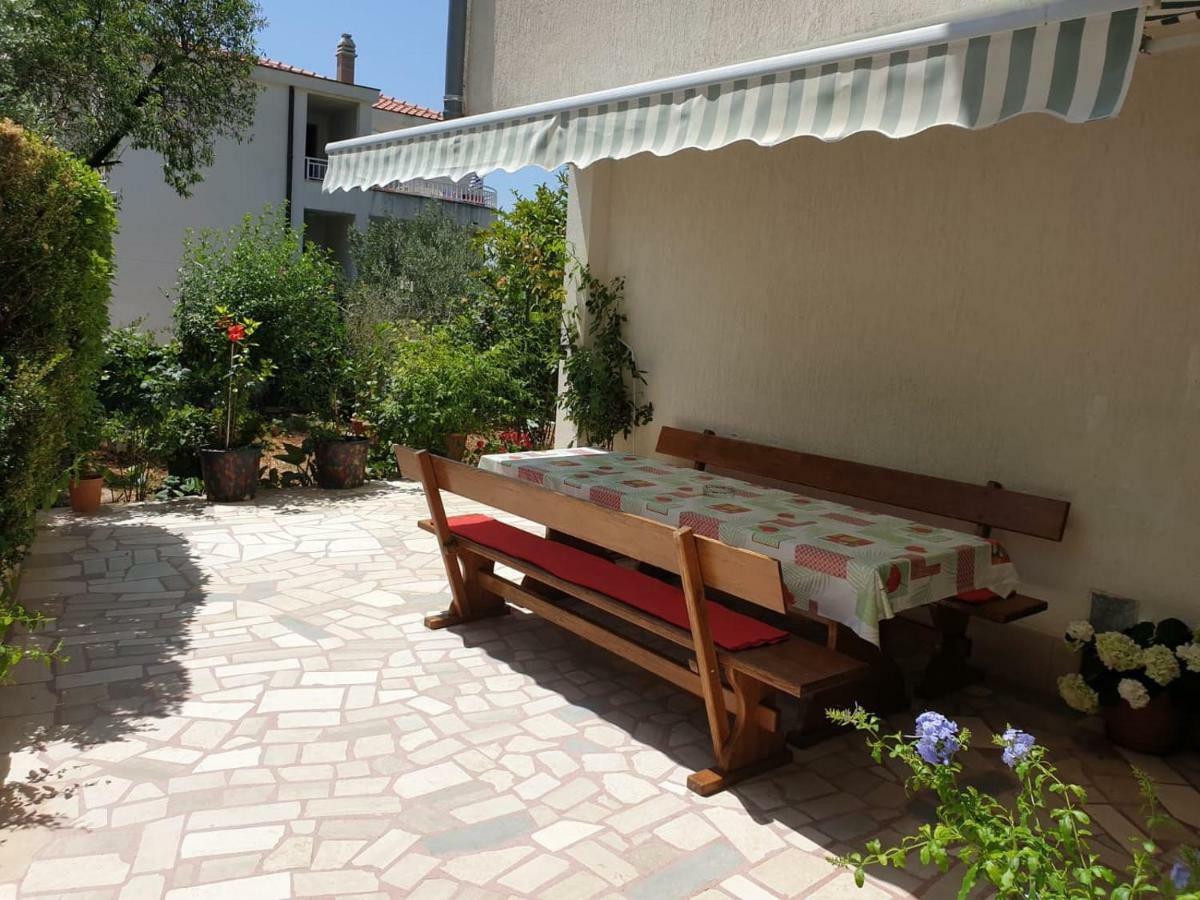 Apartmani Sonja Makarska Exterior photo